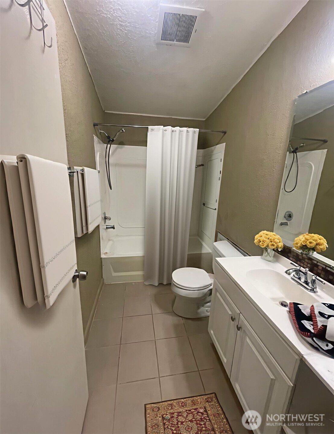 103 Noble Estates Drive Winlock, WA 98596 - Photo 7 of 11 a bathroom with a sink a toilet and shower