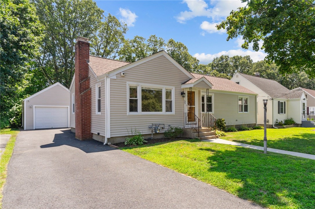 65 Howland Road Cranston, RI 02910 - Photo 1 of 41 Gallery Image 1
