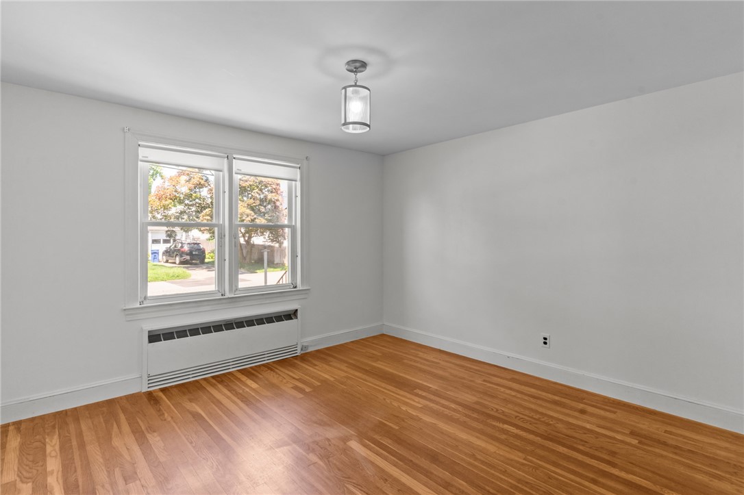 65 Howland Road Cranston, RI 02910 - Photo 21 of 41 Gallery Image 21