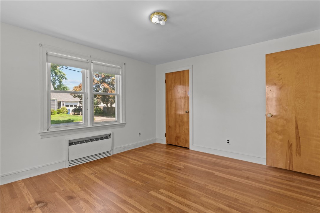 65 Howland Road Cranston, RI 02910 - Photo 28 of 41 Gallery Image 28