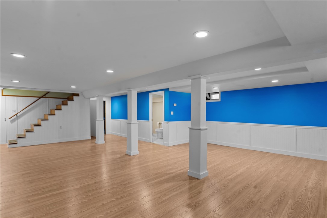 65 Howland Road Cranston, RI 02910 - Photo 31 of 41 Gallery Image 31