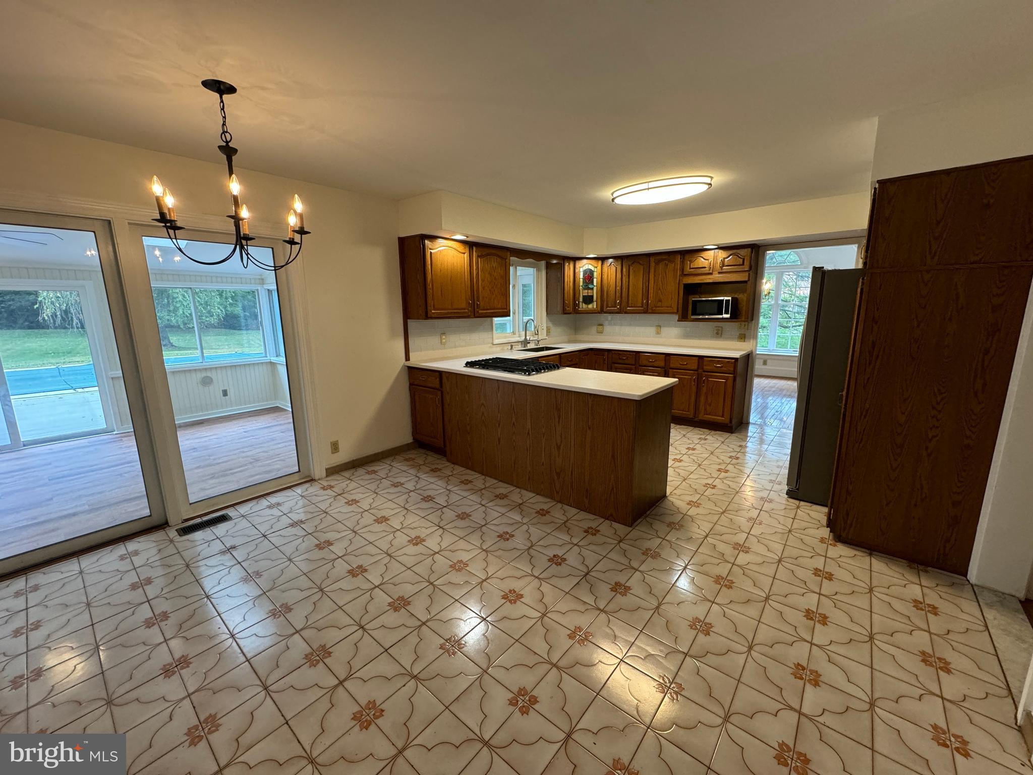 838 Richards Road Wayne, PA 19087 - Photo 16 of 41