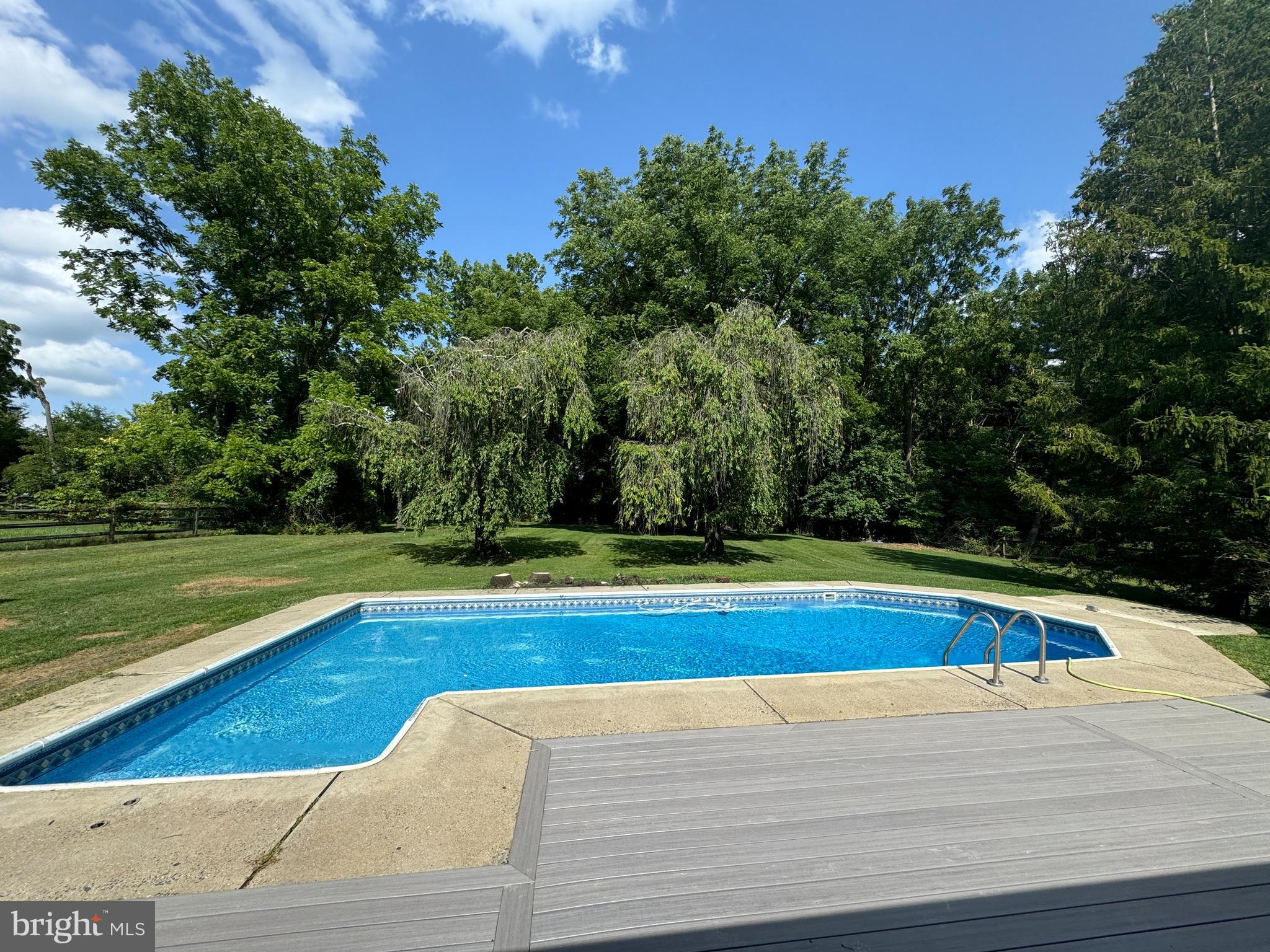 838 Richards Road Wayne, PA 19087 - Photo 3 of 41