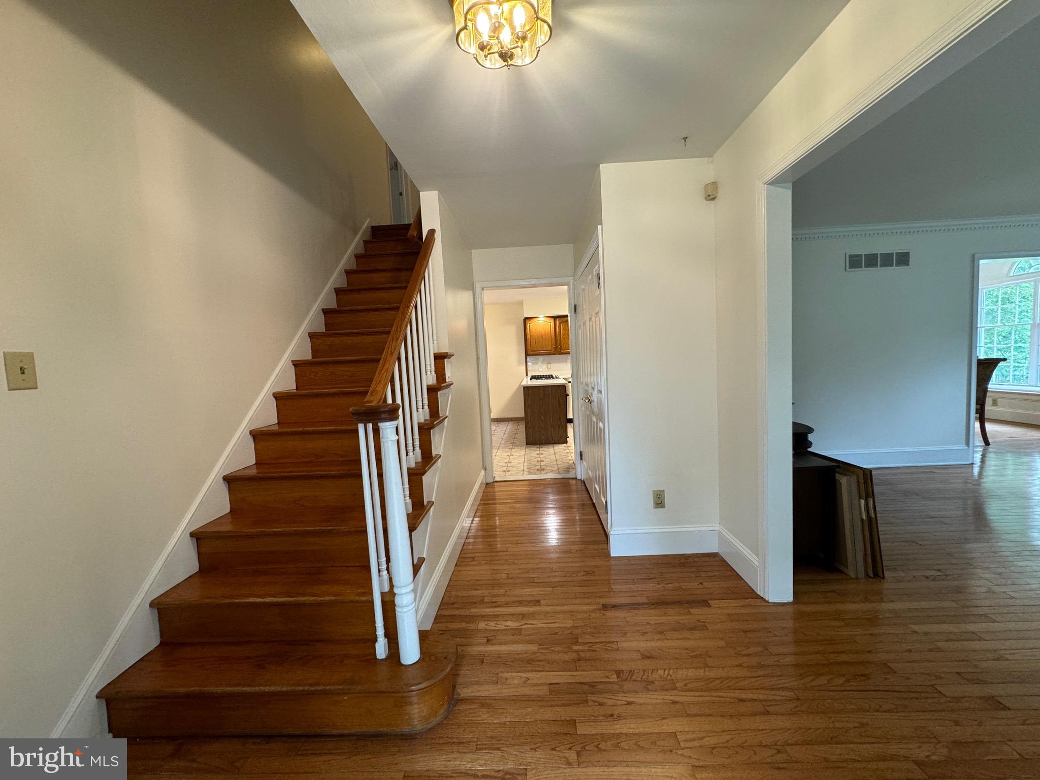 838 Richards Road Wayne, PA 19087 - Photo 8 of 41