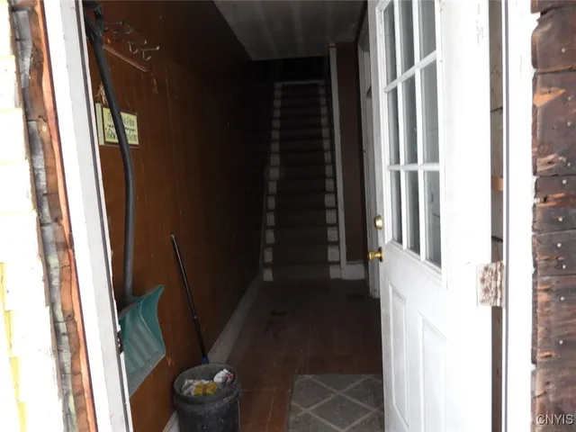 $65,000 | 150 1/2 East 3rd Street, Oswego, NY 13126