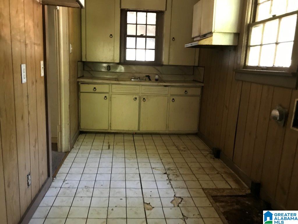 305 Woodward Road Birmingham, AL 35228 - Photo 9 of 9