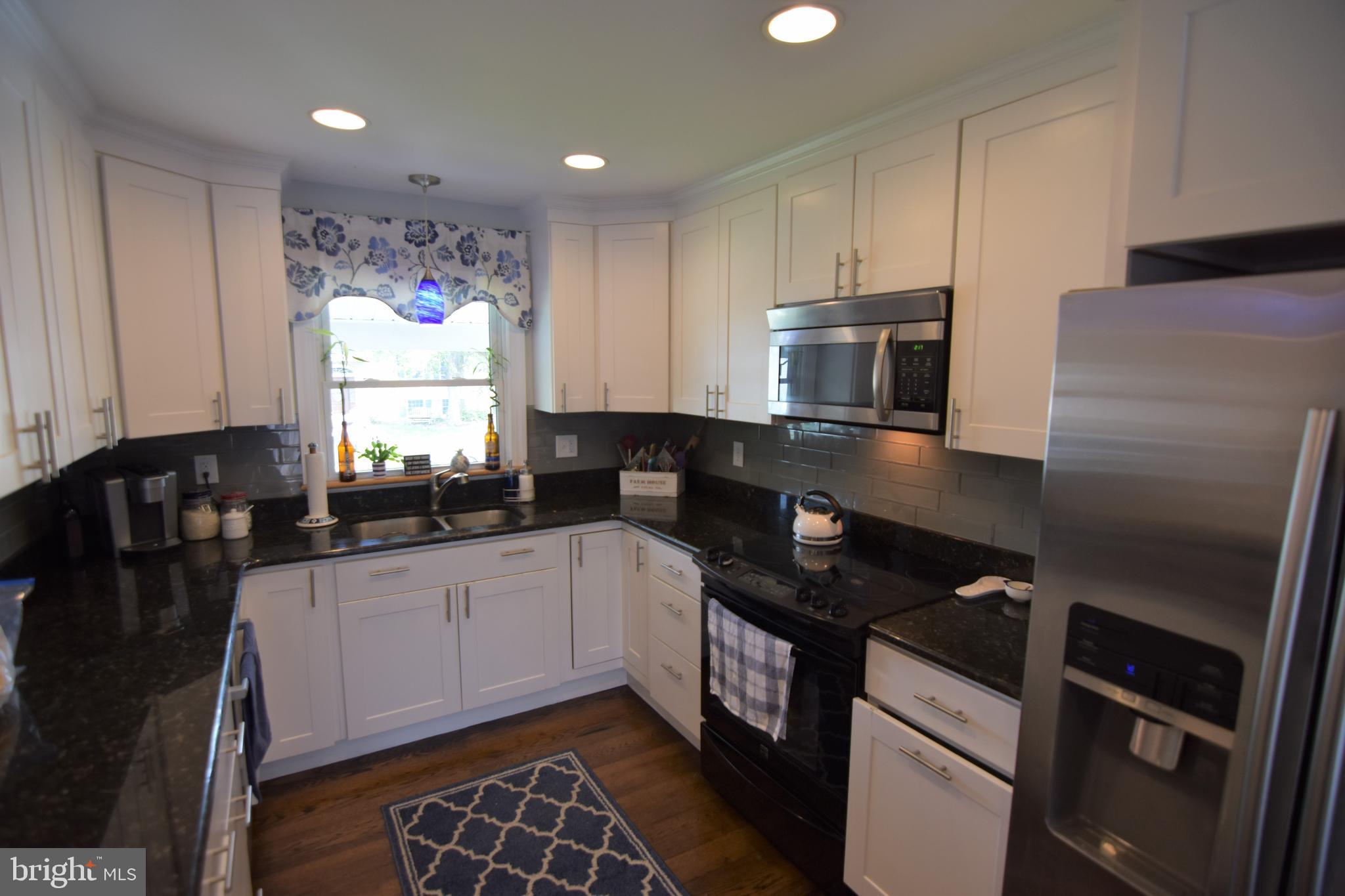 417 Longfield Road Newark, DE 19713 - Photo 5 of 29