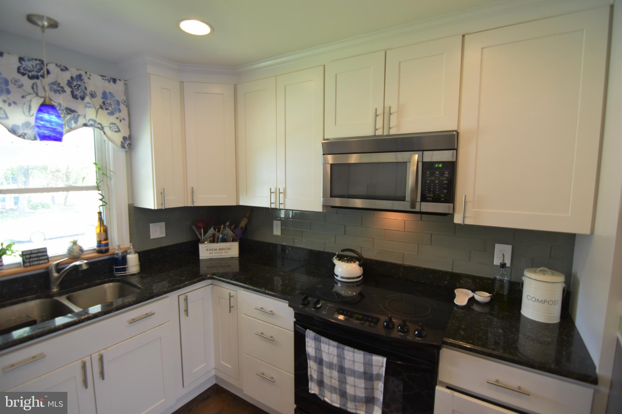 417 Longfield Road Newark, DE 19713 - Photo 7 of 29