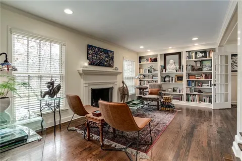 $1,175,000 | 8308 High Drive, Leawood, KS 66206