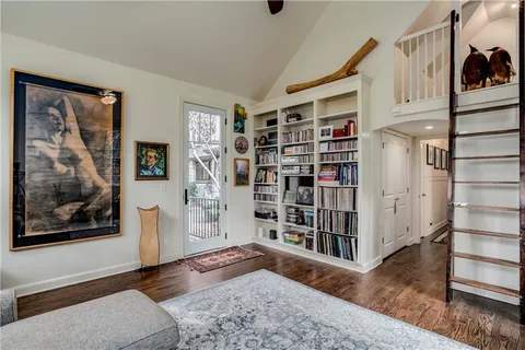 $1,175,000 | 8308 High Drive, Leawood, KS 66206