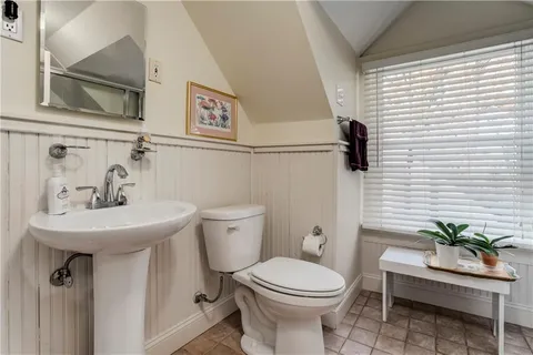 $1,175,000 | 8308 High Drive, Leawood, KS 66206