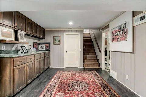 $1,175,000 | 8308 High Drive, Leawood, KS 66206