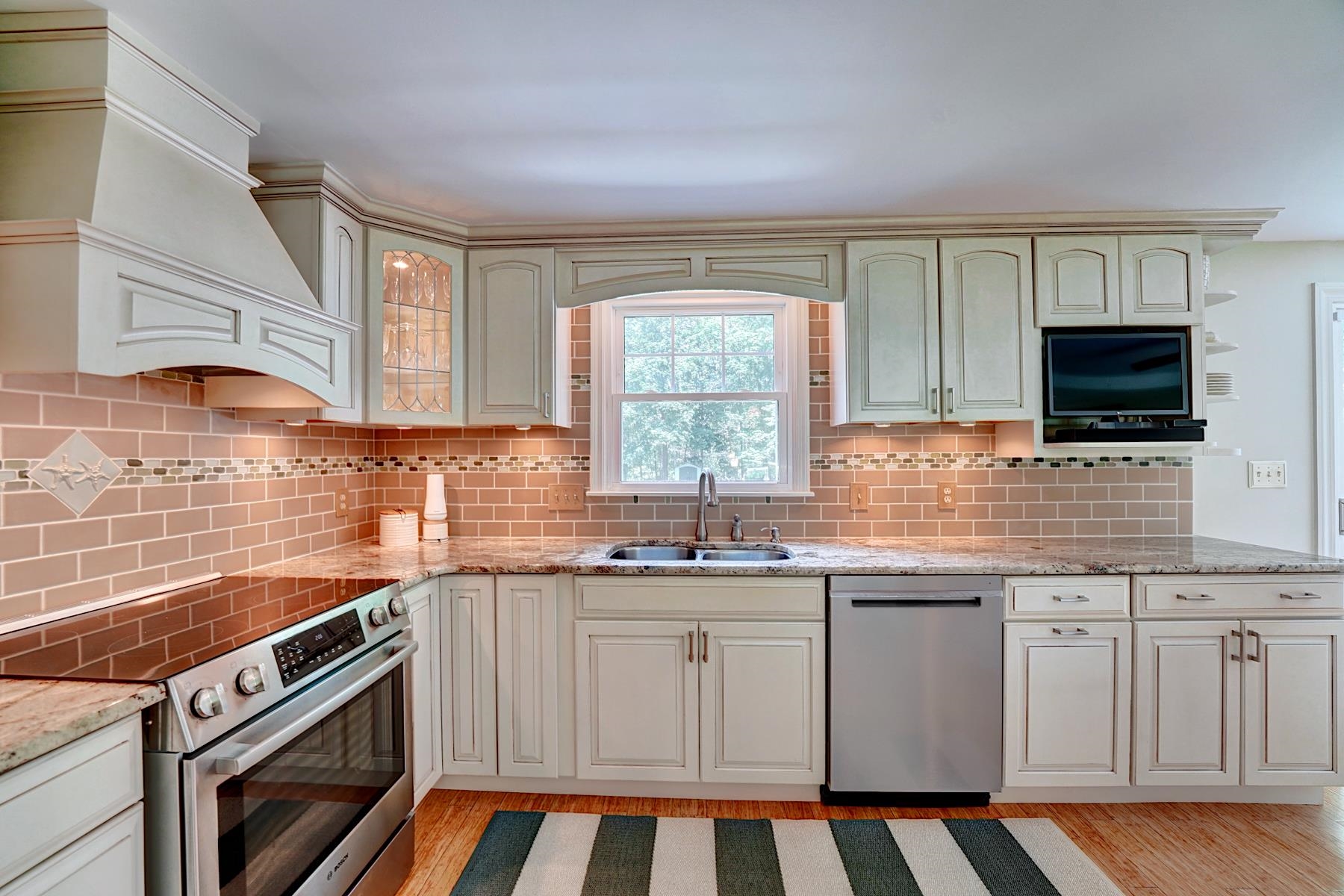 57 Cable Road Rye, NH 03870 - Photo 7 of 39