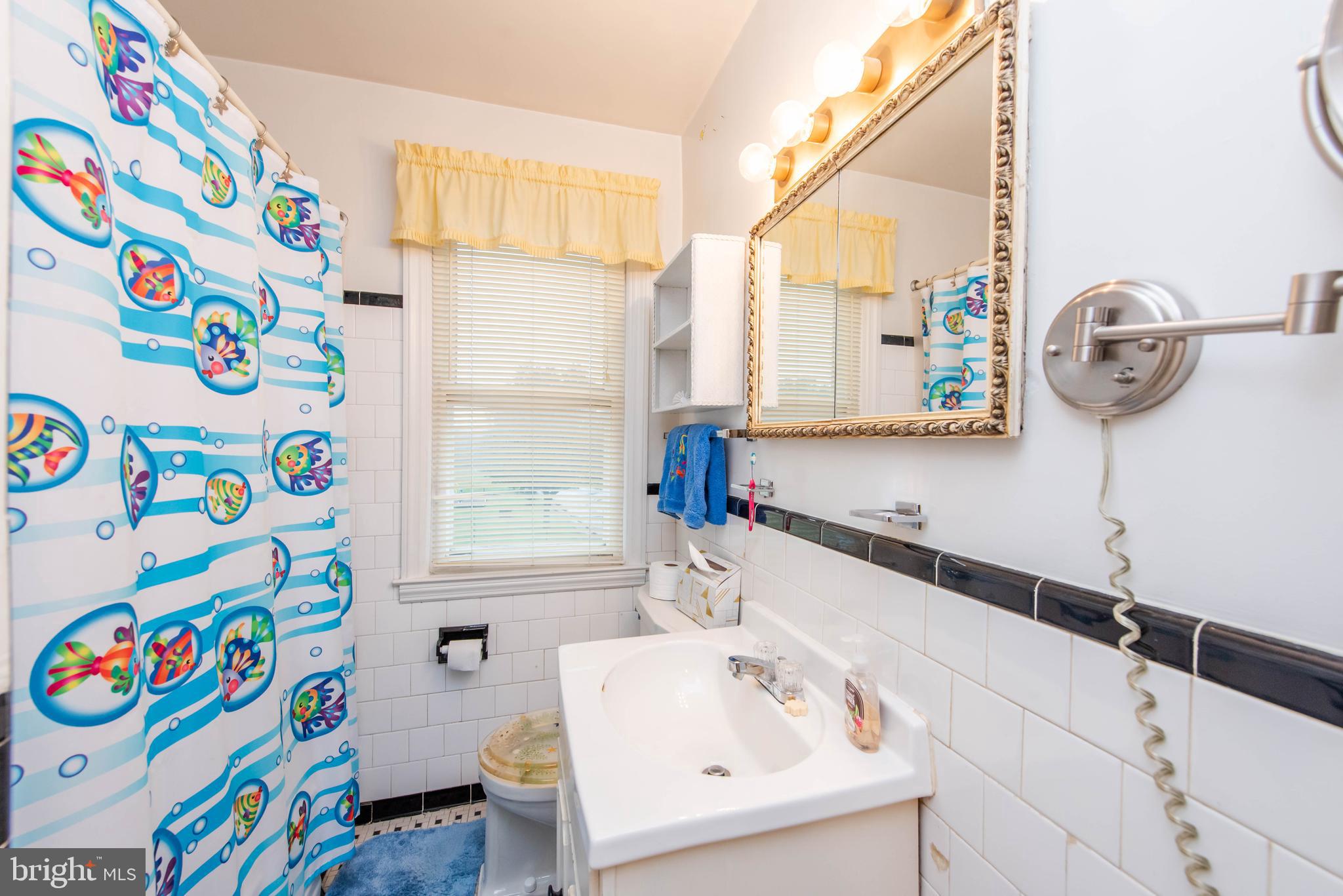 3715 Ina Avenue Baltimore, MD 21206 - Photo 18 of 34 Full Bath