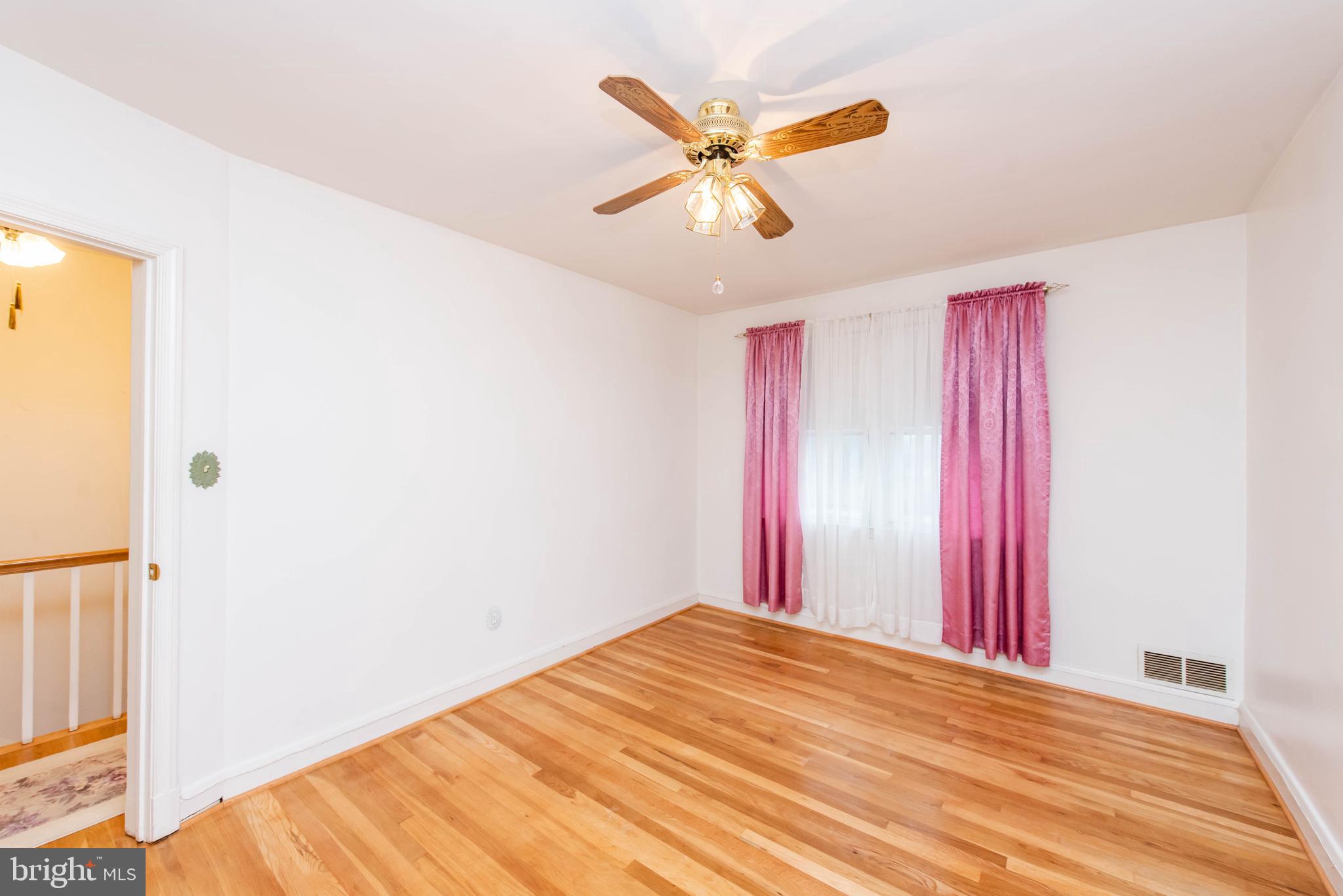 3715 Ina Avenue Baltimore, MD 21206 - Photo 19 of 34 Primary Bedroom