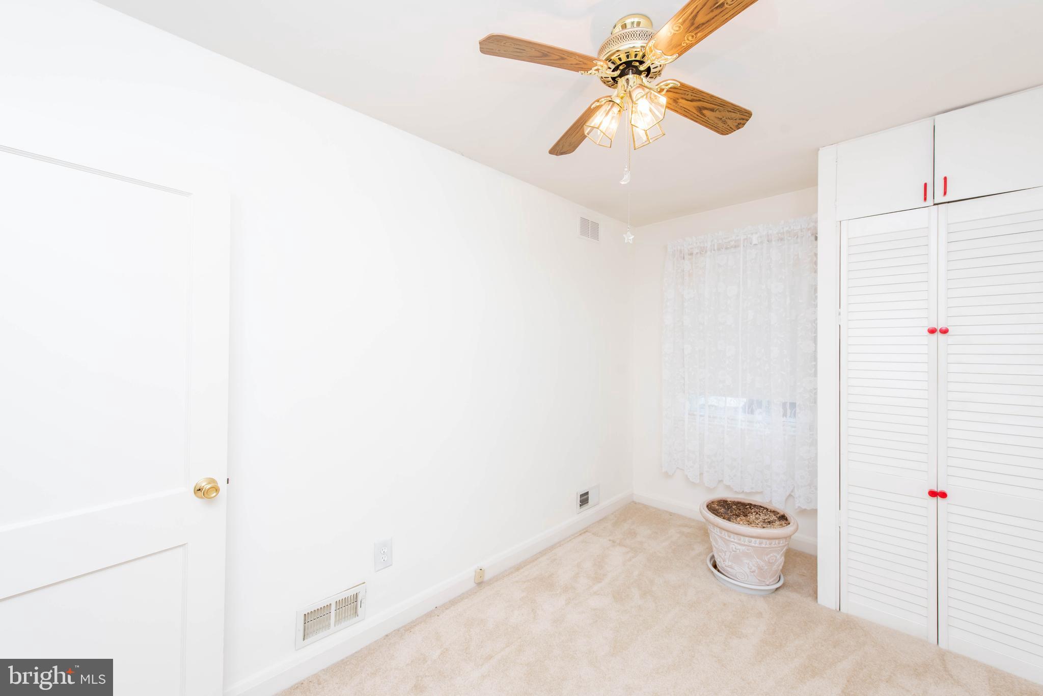 3715 Ina Avenue Baltimore, MD 21206 - Photo 26 of 34 Bedroom 3