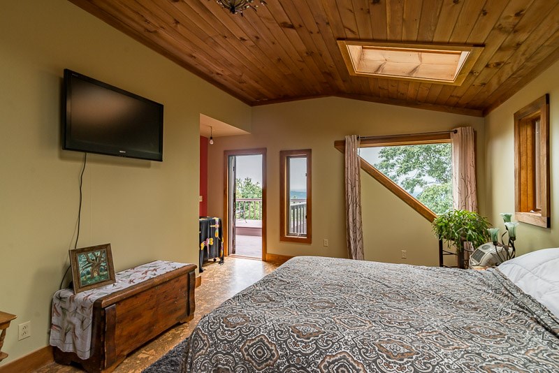415 Ridge Road Shaftsbury, VT 05262 - Photo 14 of 24 Gallery Image 14