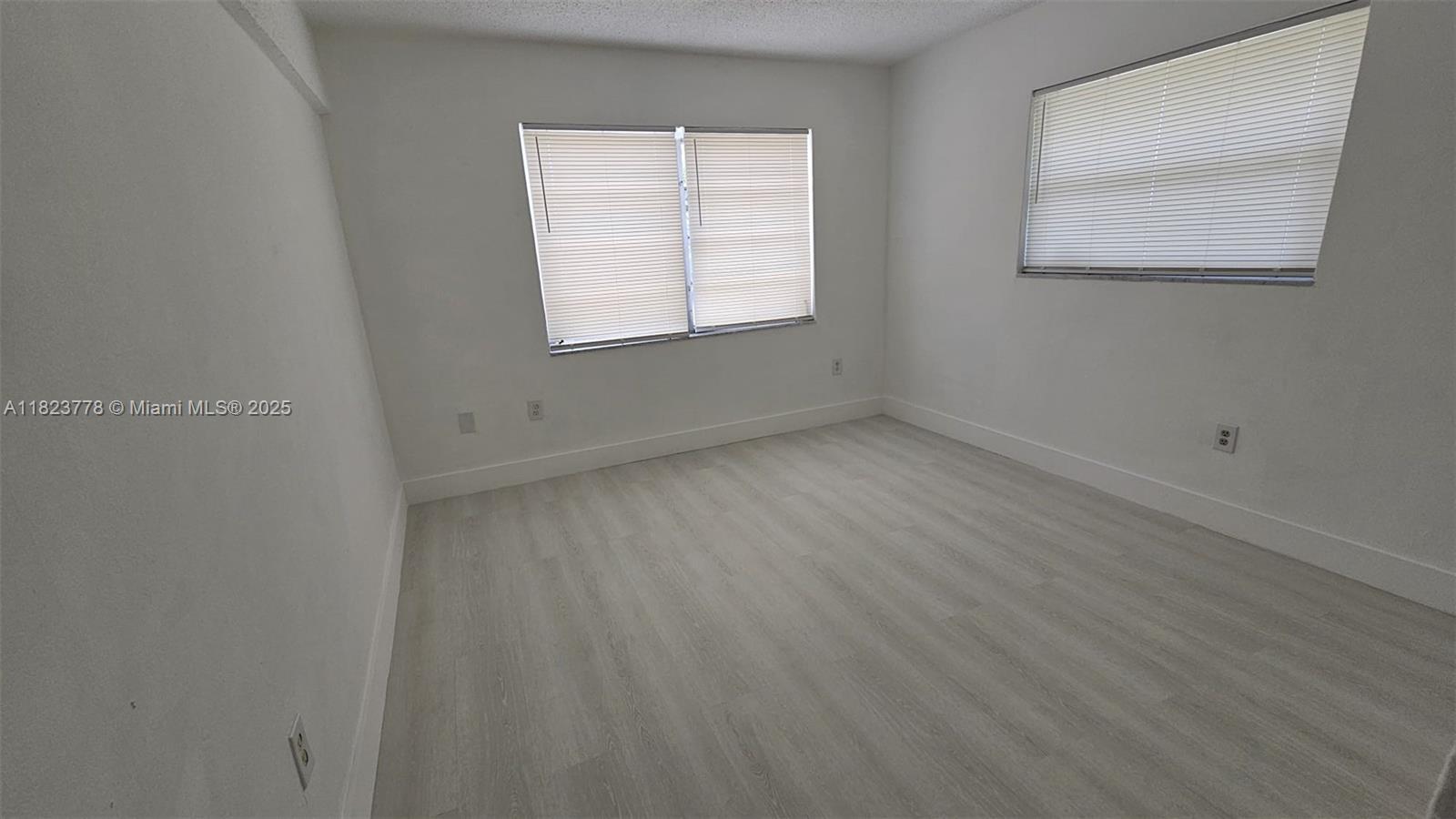 1000 West 28th Street, Unit 17 Hialeah, FL 33010 - Photo 18 of 20