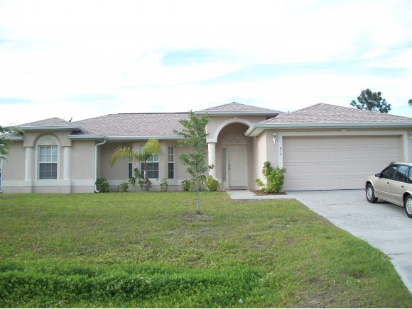 459 Trier Road Northwest Palm Bay, FL 32907 - Photo 1 of 10 Primary Photo