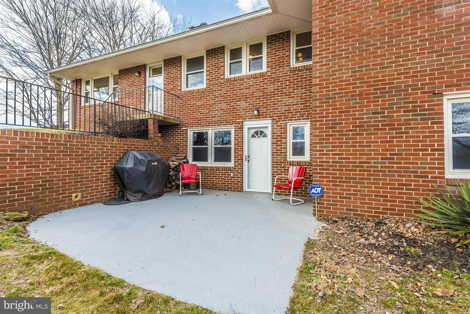 24915 Ridge Road Damascus, MD 20872 - Photo 24 of 25 Exterior (Rear)