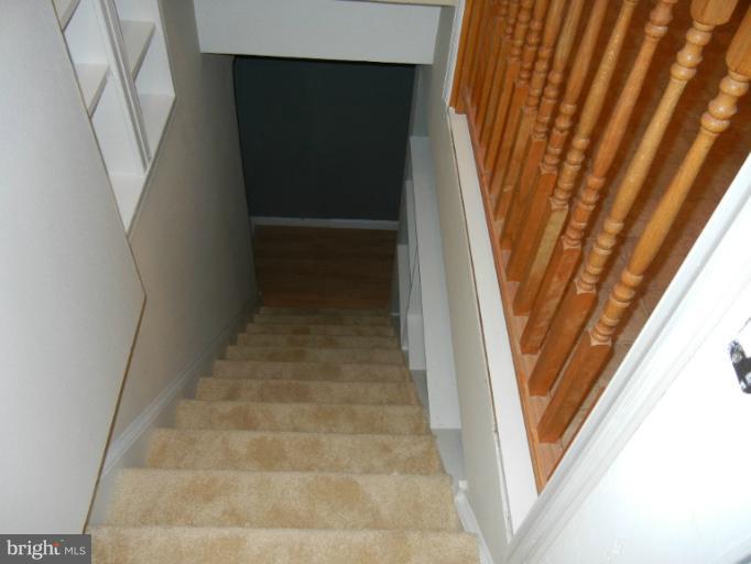 145 Mardsen Heights Road Linden, VA 22642 - Photo 12 of 22 Interior (General)