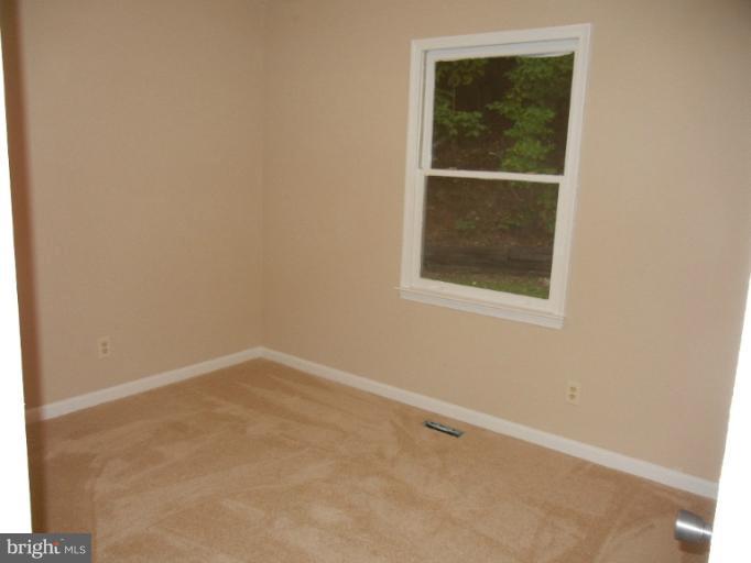 145 Mardsen Heights Road Linden, VA 22642 - Photo 8 of 22 Bedroom