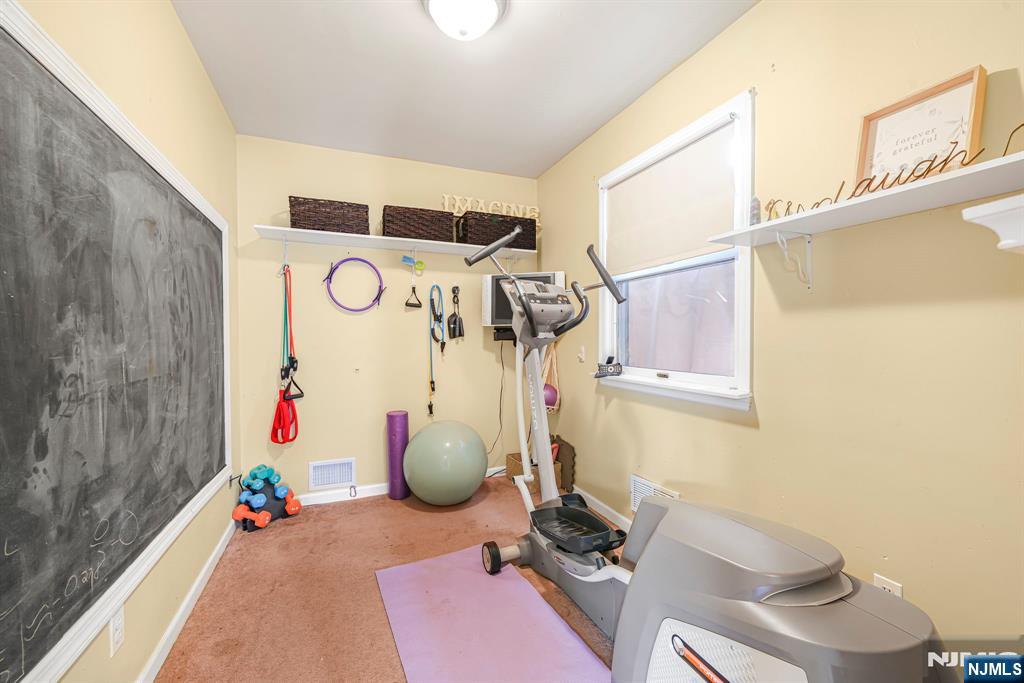 30 Oakley Way Wayne, NJ 07470 - Photo 18 of 43 a view of kids room with toys