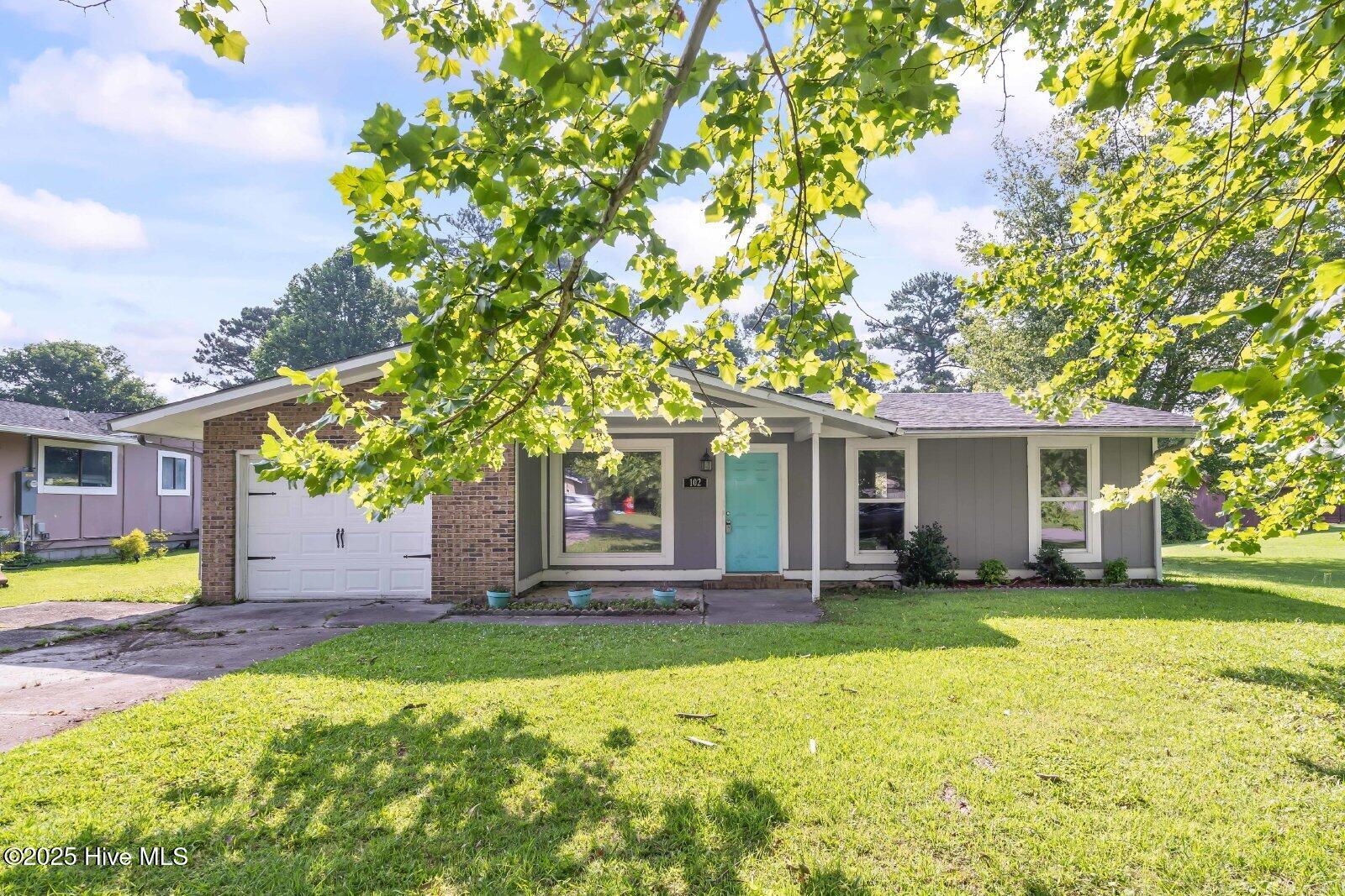 102 Sterling Road Jacksonville, NC 28546 - Photo 1 of 27