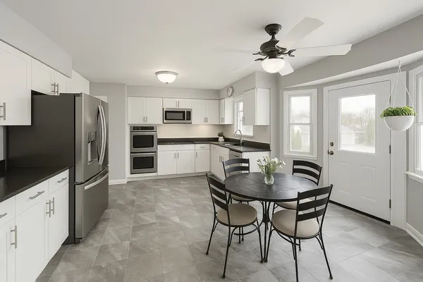 $599,000 | 1101 East Washington Boulevard, Lombard, IL 60148