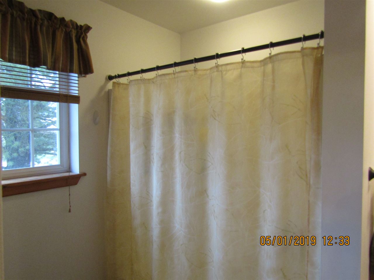989 Schemp Road Lupton, MI 48635 - Photo 18 of 28 1860306-17.JPG