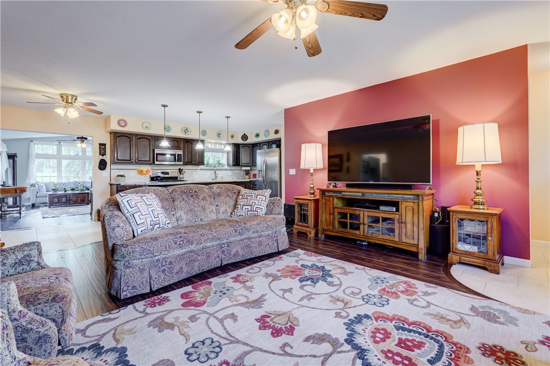 4446 Federal Road Livonia, NY 14487 - Photo 12 of 31 Living Room