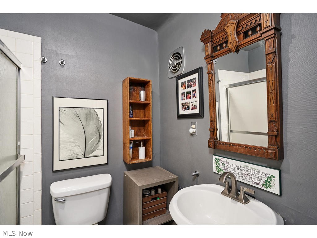 923 Genesee Road Akron, OH 44303 - Photo 20 of 25 Gallery Image 20