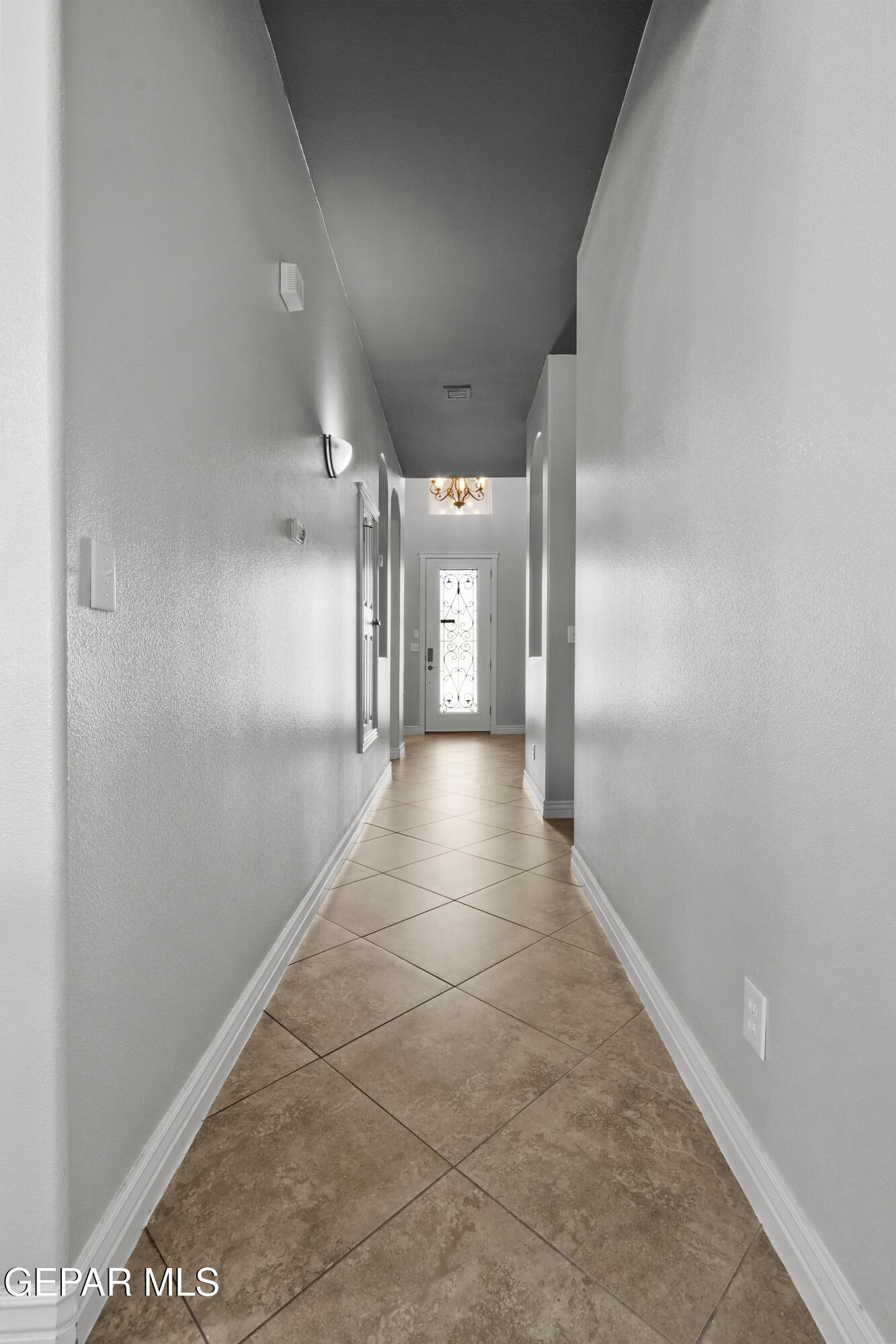 11541 Rafael Serna Lane El Paso, TX 79934 - Photo 13 of 44 Hallway