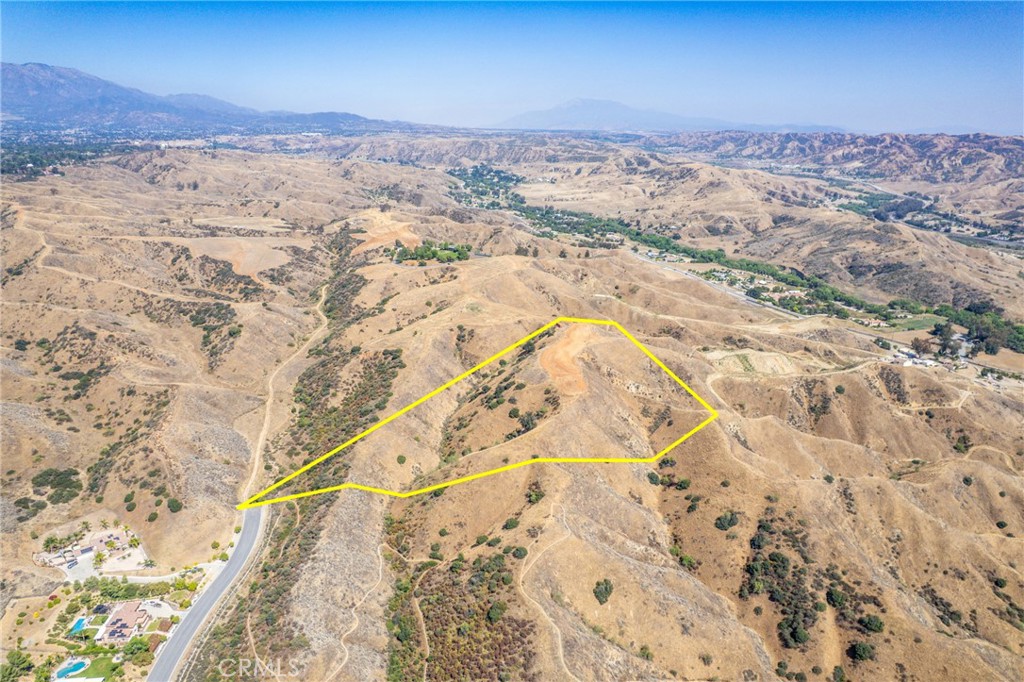 13280 Revello Road Redlands, CA 92373 - Photo 15 of 37 a view of sky view