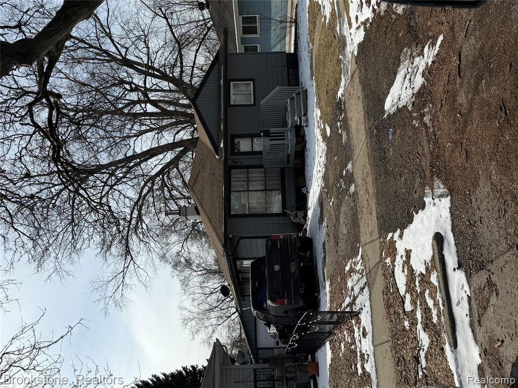 29 West Rutgers Avenue Pontiac, MI 48340 - Photo 1 of 2
