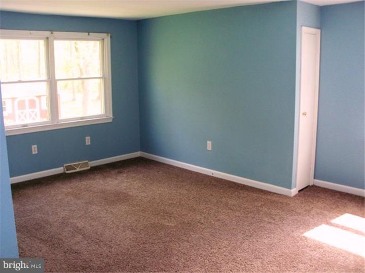 755 East Cherry Road Quakertown, PA 18951 - Photo 17 of 25 Gallery Image 17