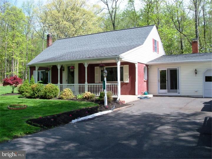 755 East Cherry Road Quakertown, PA 18951 - Photo 3 of 25 Gallery Image 3