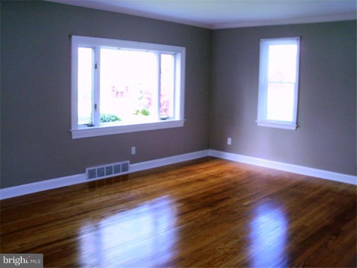 755 East Cherry Road Quakertown, PA 18951 - Photo 9 of 25 Gallery Image 9