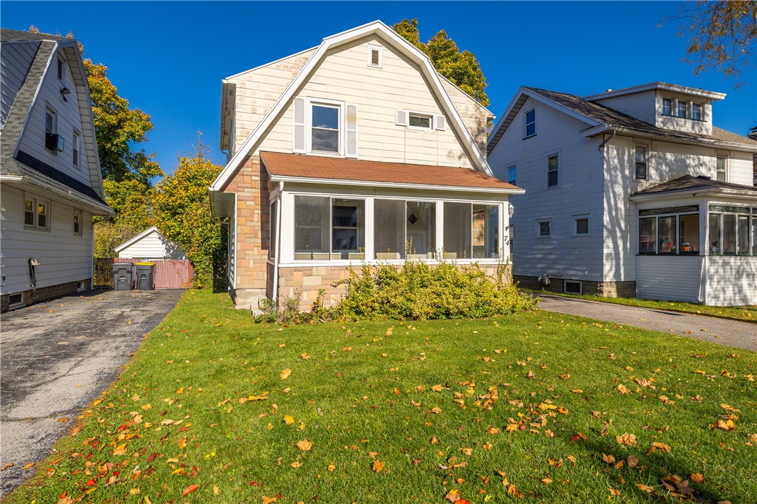 74 Everett Street Greece, NY 14615 - Photo 3 of 33