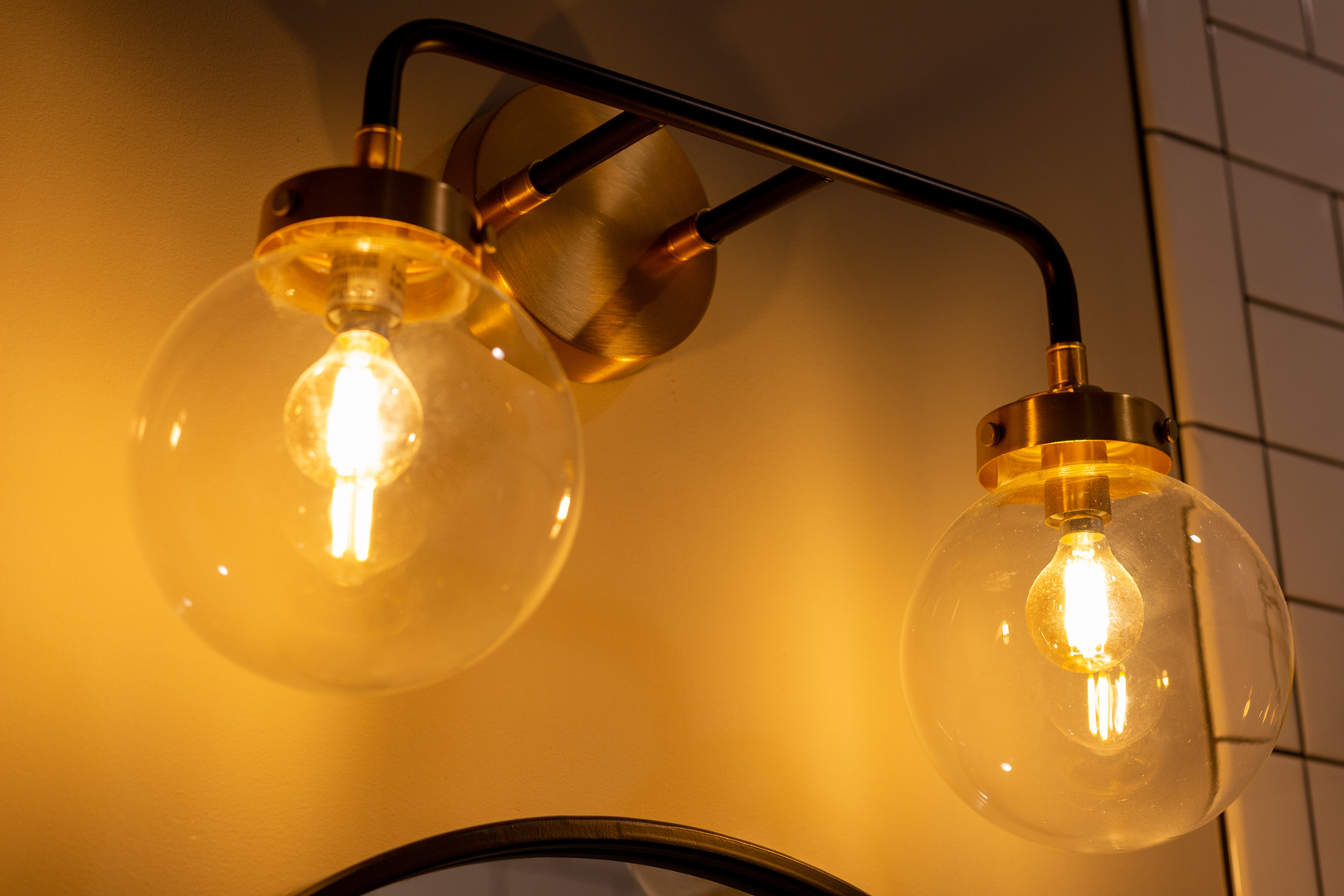 3755 West Addison Street, Unit 2E Chicago, IL 60618 - Photo 12 of 20 a view of entryway with a swimming pool