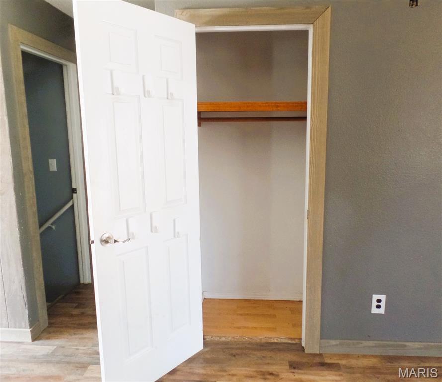 20445 Sweetwater Road Waynesville, MO 65583 - Photo 3 of 29 Gallery Image 3