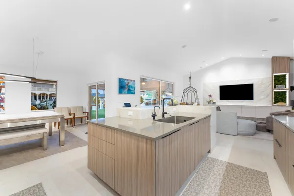 $8,499,000 | 941 Iris Drive, Delray Beach, FL 33483