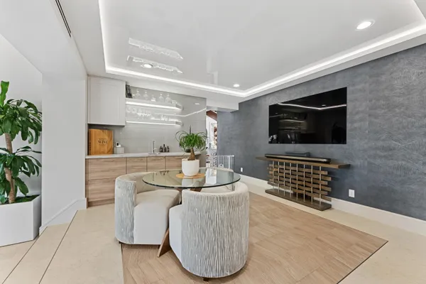 $8,499,000 | 941 Iris Drive, Delray Beach, FL 33483