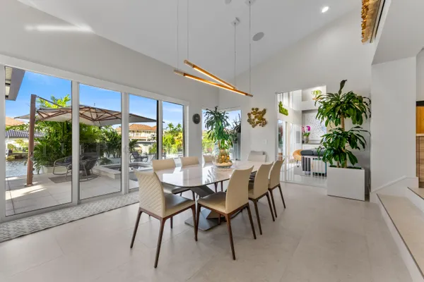 $8,499,000 | 941 Iris Drive, Delray Beach, FL 33483