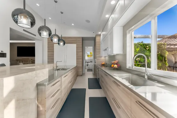 $8,499,000 | 941 Iris Drive, Delray Beach, FL 33483