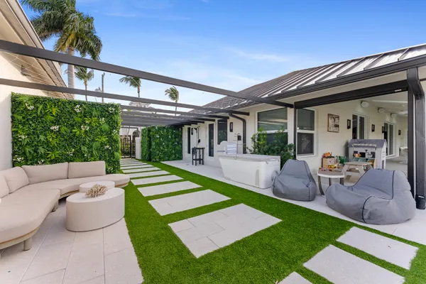 $8,499,000 | 941 Iris Drive, Delray Beach, FL 33483