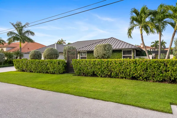 $8,499,000 | 941 Iris Drive, Delray Beach, FL 33483