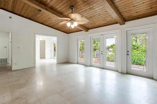 $649,900 | 713 Roanoke Court, Gulf Breeze, FL 32561