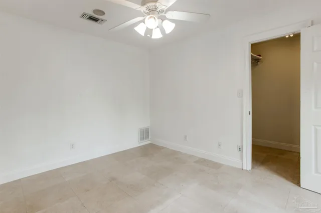 $649,900 | 713 Roanoke Court, Gulf Breeze, FL 32561