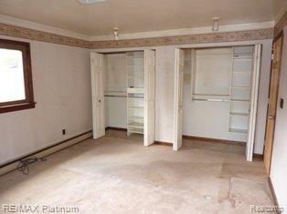 1055 Clyde Road Highland, MI 48357 - Photo 13 of 17 MSTR BED
